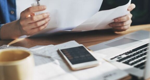 Retard du g&eacute;rant de SARL pour faire approuver les comptes : une infraction ?