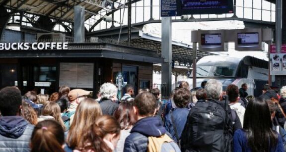 Vers des gr&egrave;ves SNCF pendant les vacances scolaires et les ponts de mai ?