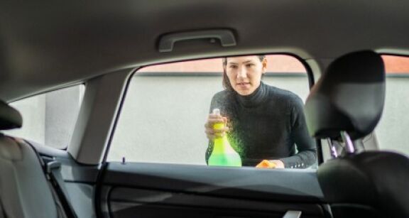 Des Fran&ccedil;ais attach&eacute;s &agrave; leur voiture