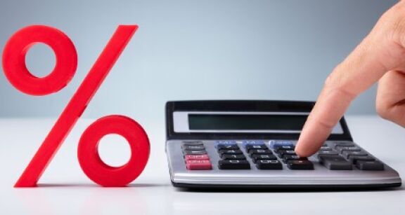 La r&eacute;forme de la franchise TVA suspendue jusqu’&agrave; fin 2025 !