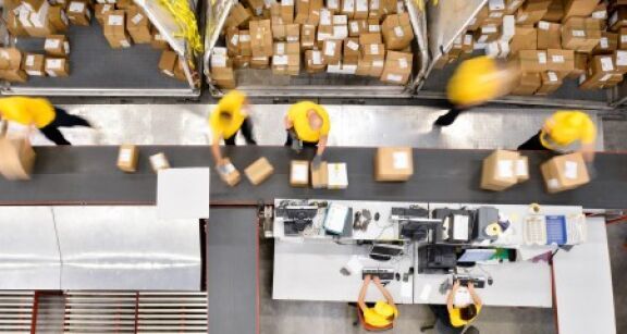 La Poste anticipe 180 millions de colis &agrave; g&eacute;rer d’ici fin d&eacute;cembre