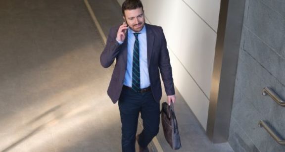 Prospection commerciale &agrave; l’&eacute;tranger des cabinets : maintien des avantages !