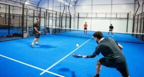 Explosion du padel en France : infrastructures satur&eacute;es et march&eacute; en plein essor