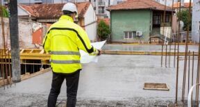 Logement : rebond &agrave; deux chiffres des permis de construire en 2025