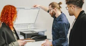 Notion de non-professionnel appliquée à une association