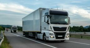 Le gouvernement annonce des aides pour les transporteurs routiers