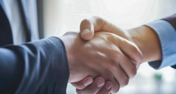 Quelle durée pour un pacte d’associés conclu sans terme exprès ?