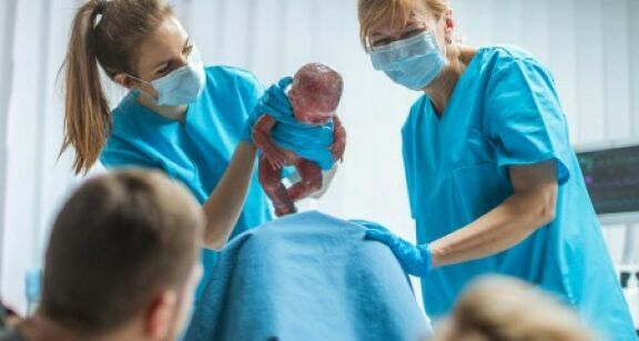 Sages-femmes : le Conseil national de l’Ordre lance une plate-forme participative