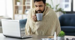 Et si votre salarié travaille durant un arrêt maladie ?