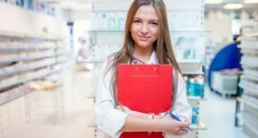 Pharmaciens : une compensation financière pour accueillir des stagiaires