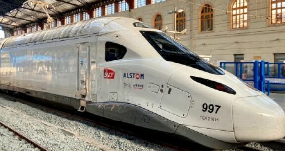 TGV M : la SNCF reporte le lancement commercial à l’automne