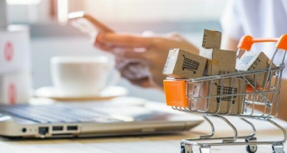 Le e-commerce français résiste malgré la prudence des consommateurs