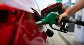 Prime carburant : une exon&eacute;ration exceptionnelle port&eacute;e jusqu'&agrave; 1 000&euro; en 2026
