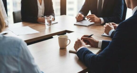 Déclaration « pays par pays » : au plus tard le 31 décembre 2026
