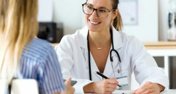 Médecins : déremboursement des prescriptions des praticiens hors convention
