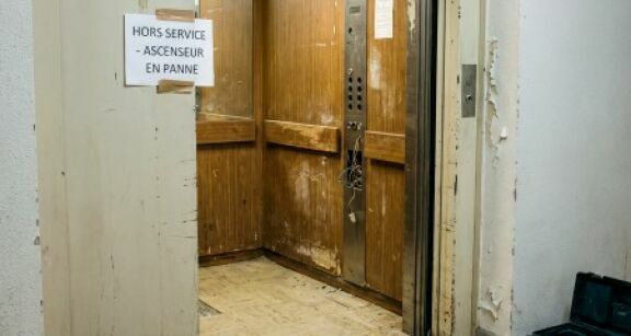 Ascenseurs : face au vieillissement du parc, la profession veut accélérer les rénovations