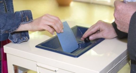 Les salari&eacute;s pourront-ils &eacute;lire le prochain pr&eacute;sident durant leur temps de travail ?