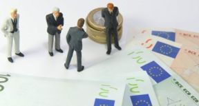 Droit aux b&eacute;n&eacute;fices d’un associ&eacute; inactif d’une soci&eacute;t&eacute; cr&eacute;&eacute;e de fait entre des professionnels lib&eacute;raux