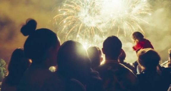 F&ecirc;te nationale : comment g&eacute;rer ce jour f&eacute;ri&eacute; dans l’entreprise ?