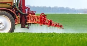 Le Glyphosate autoris&eacute; pour 5 ans