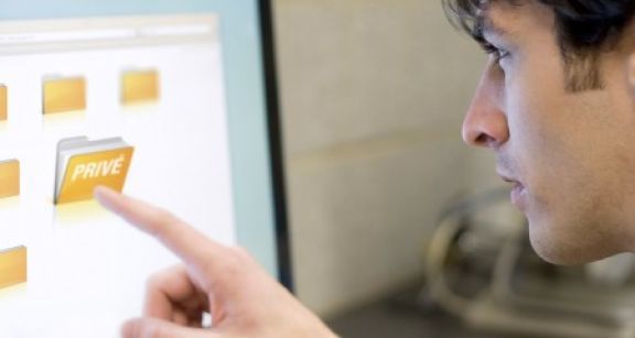 Vie priv&eacute;e : consultation des fichiers d’un salari&eacute; par son employeur