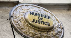 Notification d’un redressement fiscal par huissier de justice