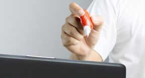 Corriger en ligne sa d&eacute;claration de revenus 2017, c’est possible !