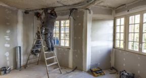 Vente d’un commerce en location : &agrave; qui incombe les travaux ?