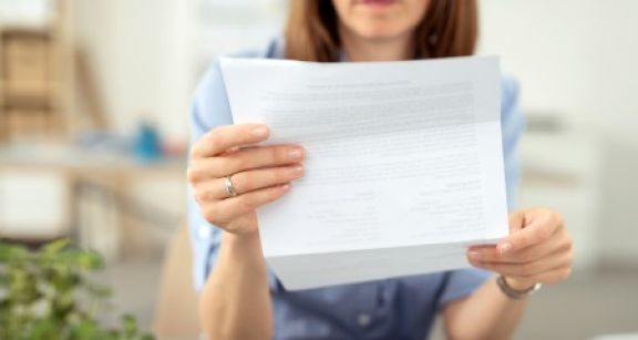 Loi Macron : usage &eacute;tendu de la lettre recommand&eacute;e avec demande d’avis de r&eacute;ception dans les baux commerciaux 