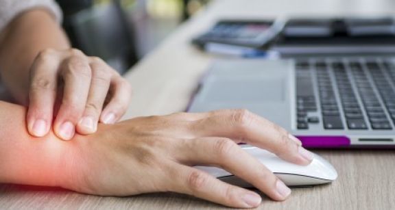 Pr&eacute;vention des risques professionnels : des aides pour les entreprises