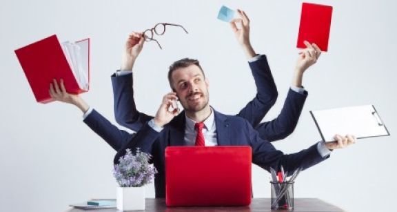Pluriactivit&eacute; : en France, un non-salari&eacute; sur quatre est concern&eacute;