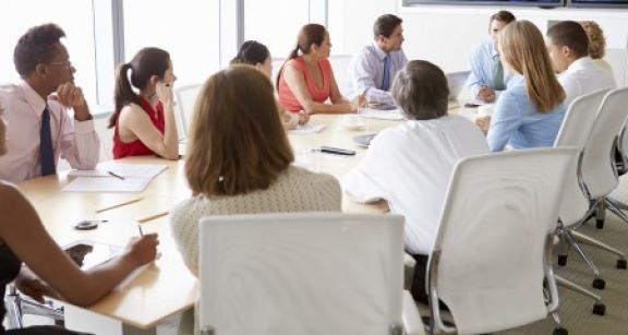 Bient&ocirc;t des commissions paritaires pour repr&eacute;senter 4,6 millions de salari&eacute;s