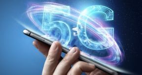 5G : quatre op&eacute;rateurs se portent candidat