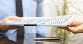 La remise par les banques aux emprunteurs d’une fiche standardis&eacute;e d’information est d&eacute;sormais obligatoire !