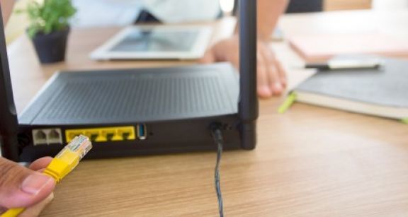 Crise sanitaire et t&eacute;l&eacute;travail : les conseils de l’Arcep pour optimiser votre connexion internet