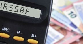 Le report du paiement des cotisations dues &agrave; l’Urssaf en juillet