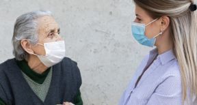 Le cong&eacute; de proche aidant d&eacute;sormais indemnis&eacute;