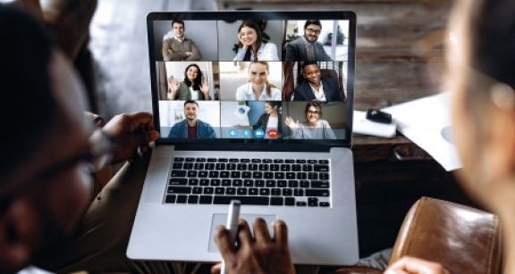 Google Meet : la gratuit&eacute; des appels vid&eacute;o illimit&eacute;s joue les prolongations