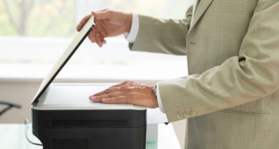 La facture papier num&eacute;ris&eacute;e peut toujours &ecirc;tre consid&eacute;r&eacute;e comme une facture &eacute;lectronique