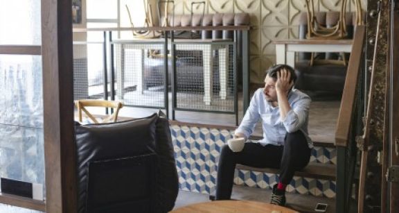 Gel des tarifs des assurances pour les entreprises les plus touch&eacute;es par la crise