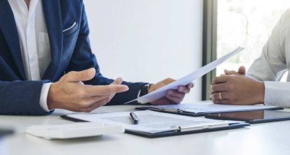 Devoir de conseil du vendeur : pas &agrave; l’&eacute;gard d’un acheteur comp&eacute;tent !