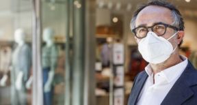 La Covid-19 entra&icirc;ne une baisse des transactions d’entreprise