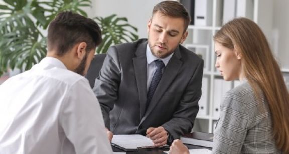 Cr&eacute;dit immobilier : le d&eacute;cret instaurant la domiciliation des revenus est annul&eacute;