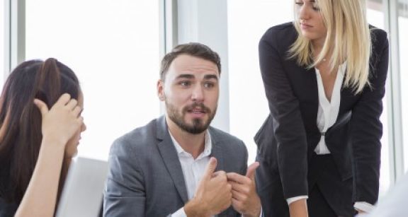 Quels droits pour l’associ&eacute; qui se retire d’une SCP ?