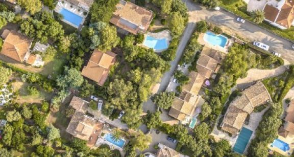 Taxe fonci&egrave;re : un nouvel outil pour d&eacute;tecter les piscines !