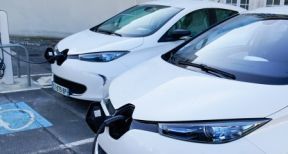 L’ACEA s’inqui&egrave;te du manque de bornes de recharge rapide en Europe