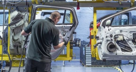 La fili&egrave;re automobile pourrait perdre 15 &agrave; 30 % de ses effectifs de production