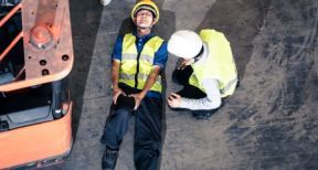 AT/MP : report de la majoration de cotisation