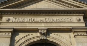 Greffiers de tribunal de commerce : indemnit&eacute; pour suppression d’un office