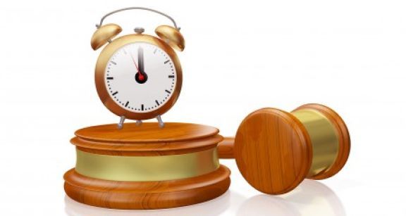 Action en justice d’un professionnel contre un consommateur : attention au d&eacute;lai !